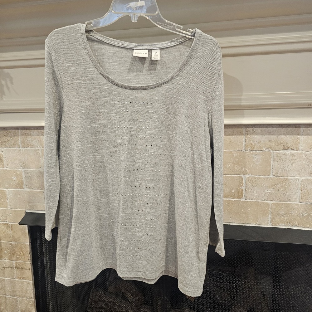 Zenergy by Chico's (2) Grey Blouse 3/4 Sleeve Metal Studs Round Neckline